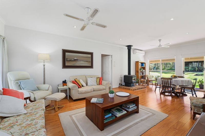 Real Estate For Sale 8 The Knoll Jilliby , NSW