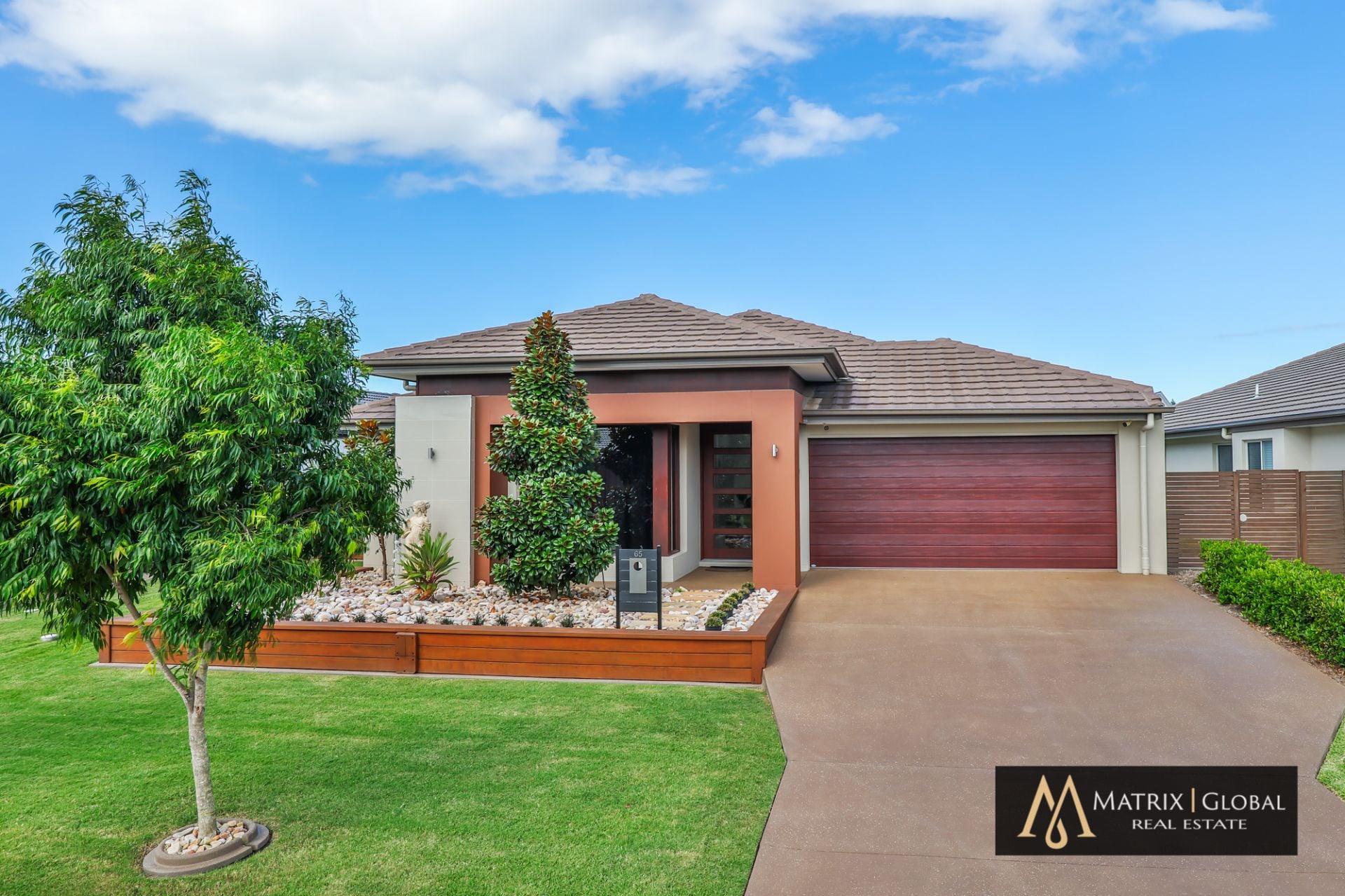 65 Lindeman Circuit, Pimpama - Thumbnail 2