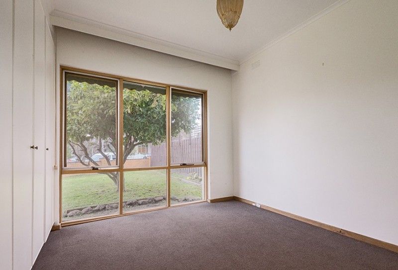 5 Bailey Avenue, St Kilda East - Thumbnail 6