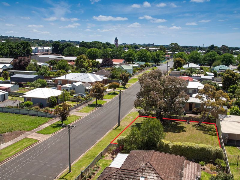 18 Fergusson Street CAMPERDOWN VIC, Camperdown - Thumbnail 3