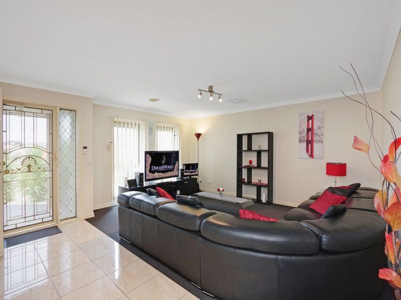 41 Visage Drive SOUTH MORANG, South Morang - Thumbnail 4
