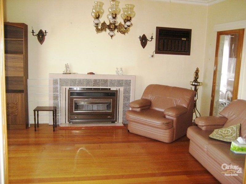 24 Curlew Ave, Altona - Thumbnail 3