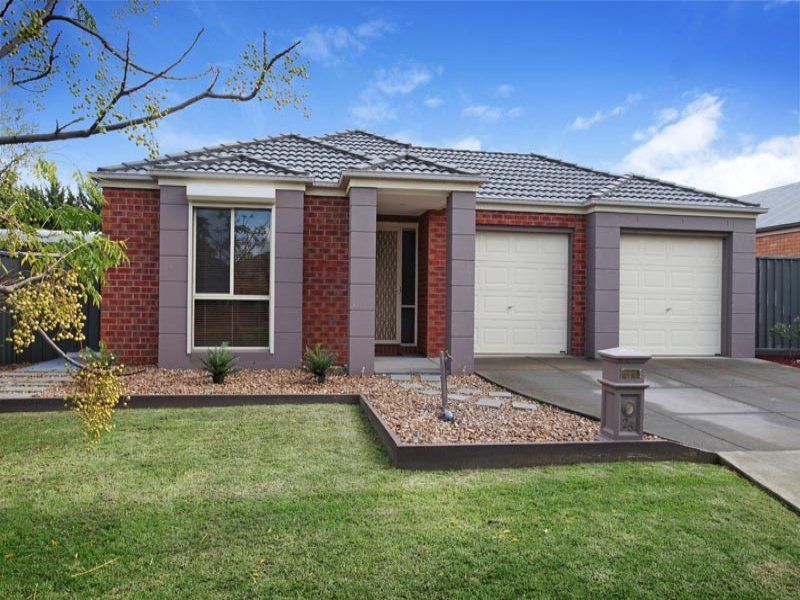 25 Klippel Way, Caroline Springs - Thumbnail 2
