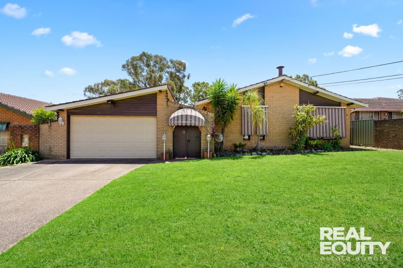 Real Estate For Sale 9 Magree Crescent Chipping Norton , NSW