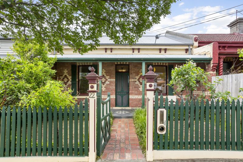 22 Livingstone Parade, Preston