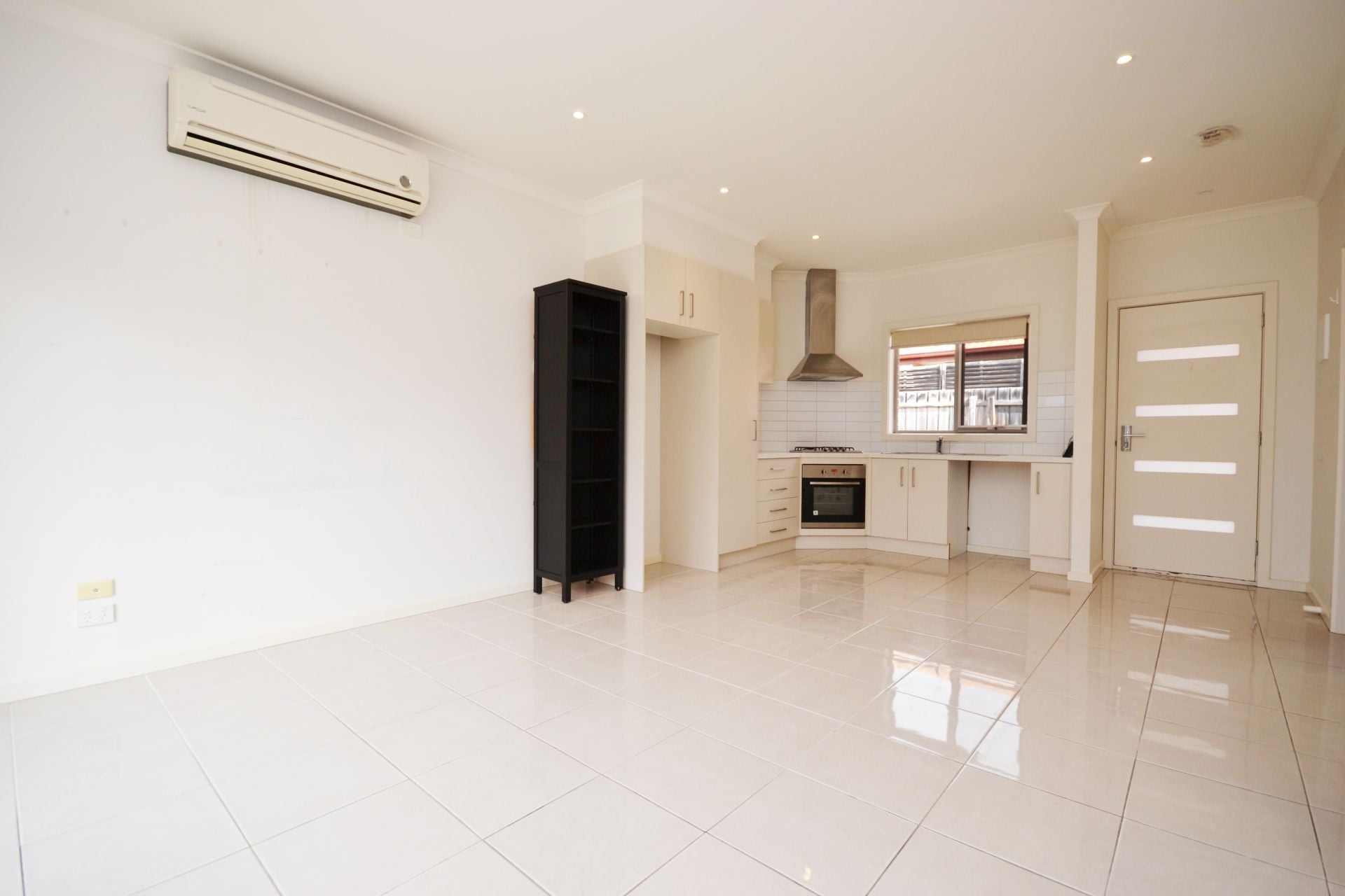 ENTICING LOCATION WITH AN ENVIABLE LIFESTYLE