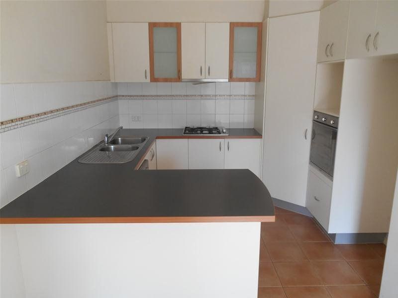 MODERN AND STYLISH TOWNHOUSE IN QUIET LOCATION!
