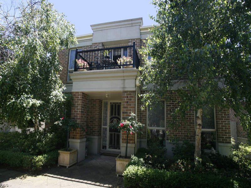 2/12 Seves Street, Altona - Thumbnail 2