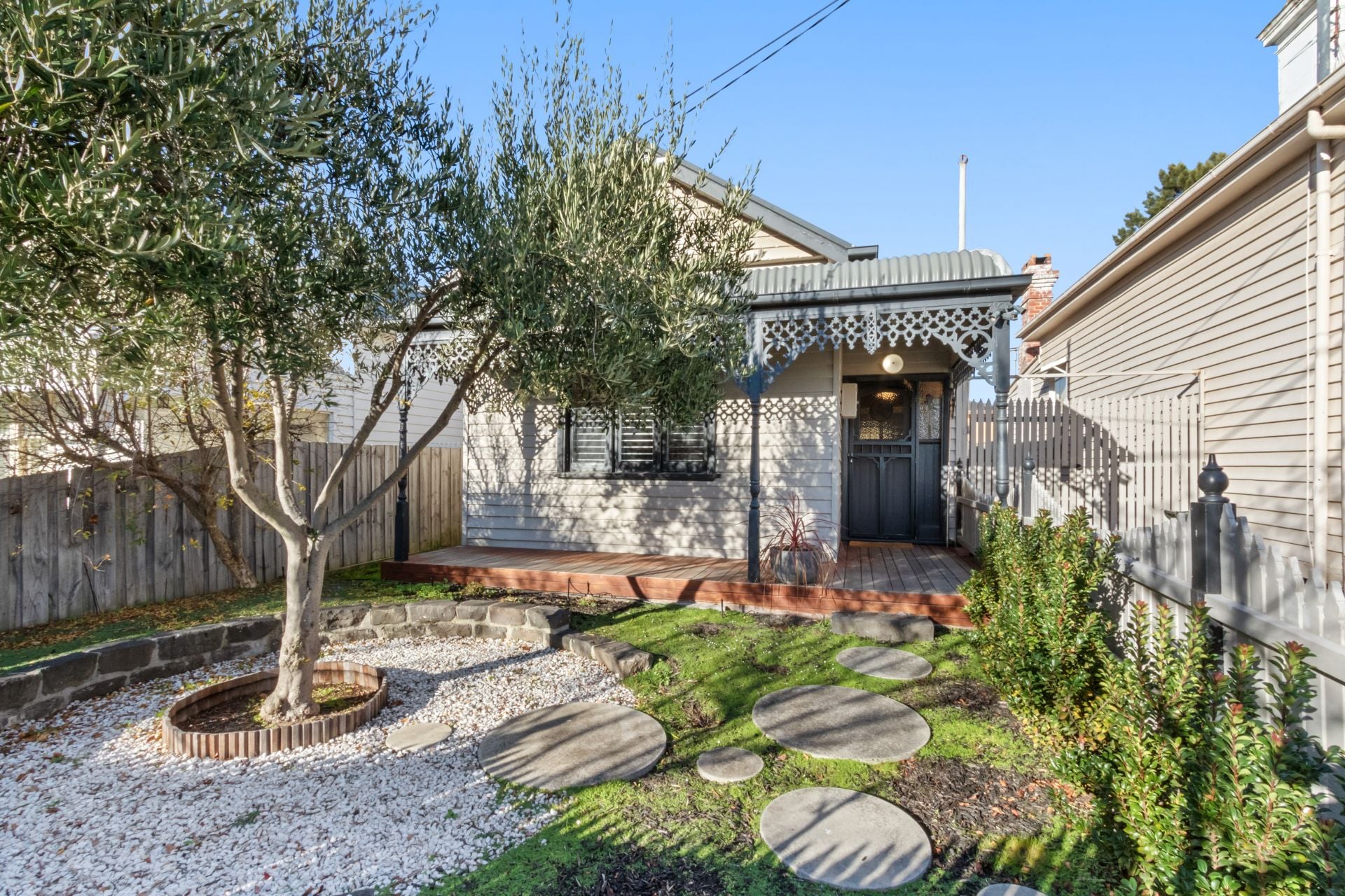 Beautifully Presented 3 Bedroom Home!