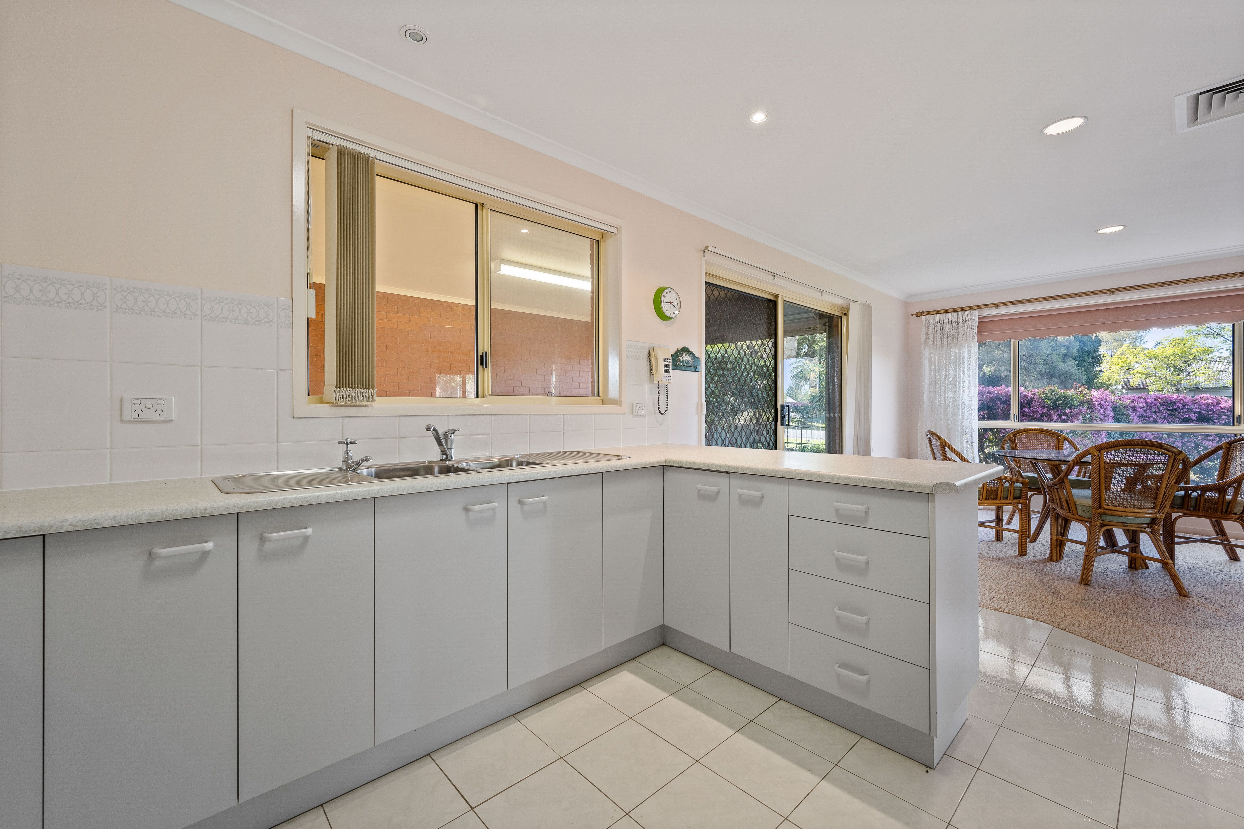 Real Estate For Sale 3 Airlie Street Corowa , NSW