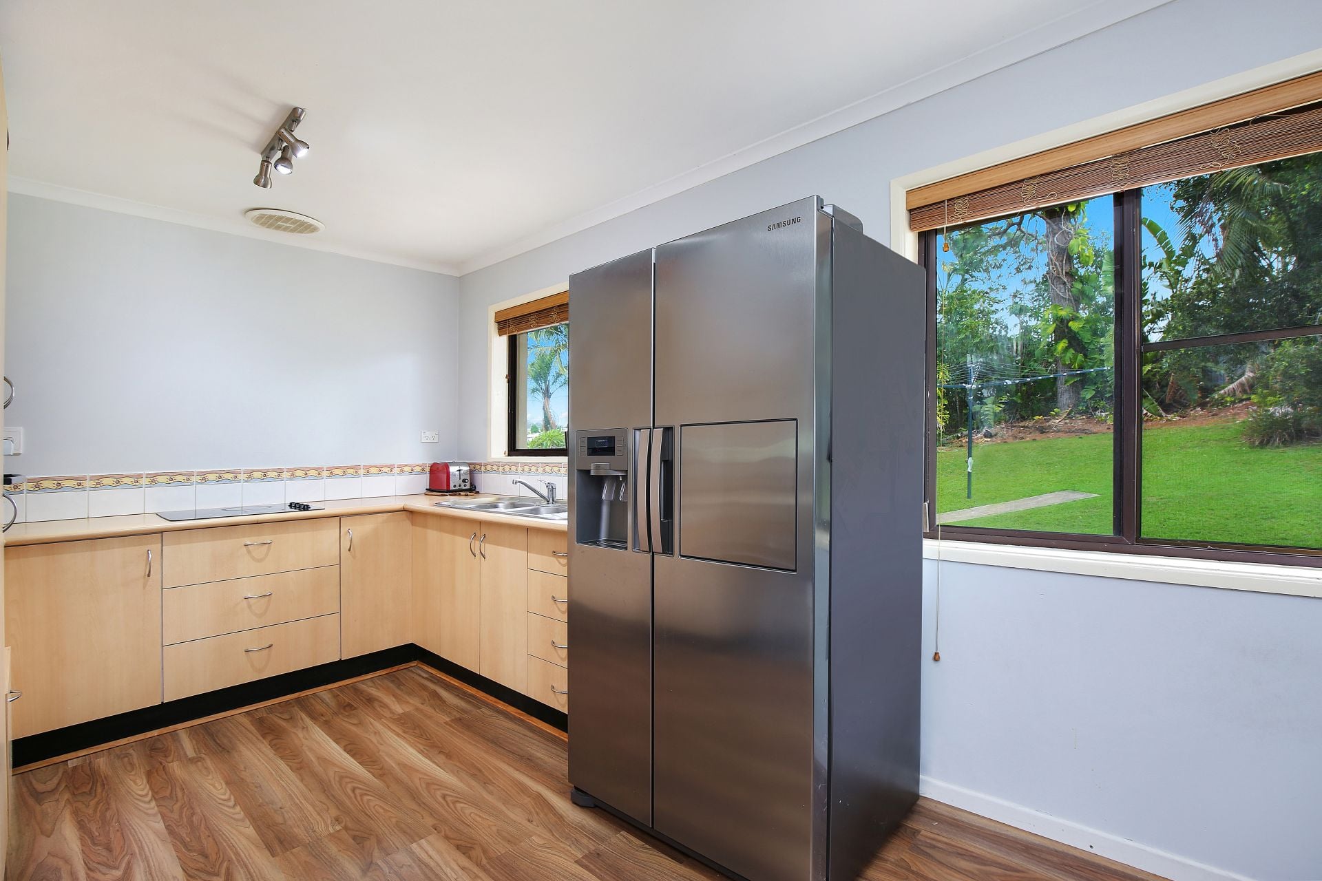 16 Elizabeth Way Nambour QLD, Nambour - Thumbnail 5