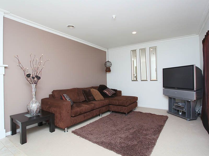 27 William Circuit, Caroline Springs - Thumbnail 5