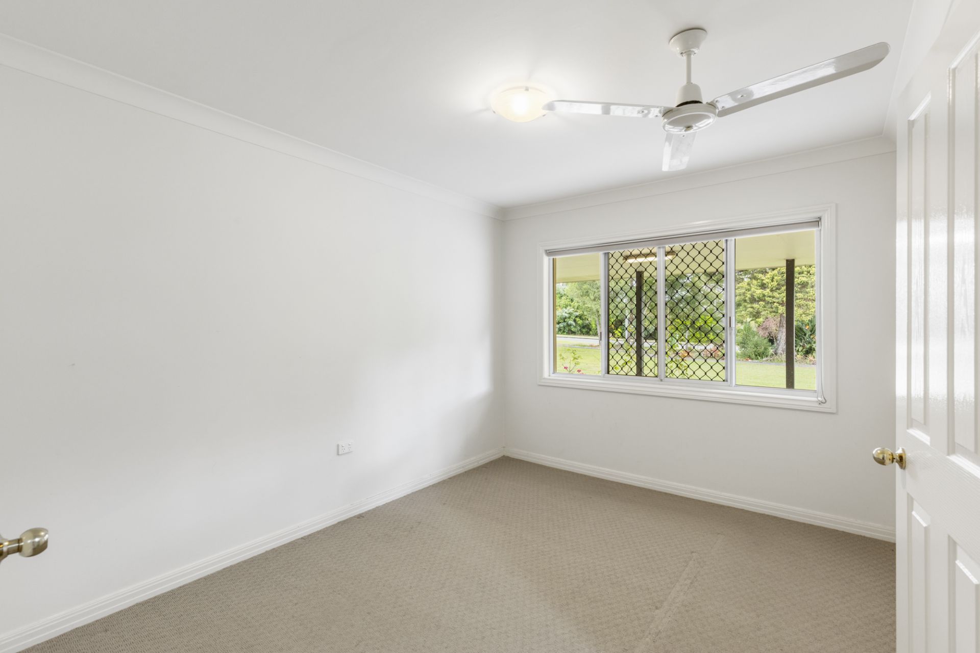49 Watson Road, Southside - Thumbnail 5
