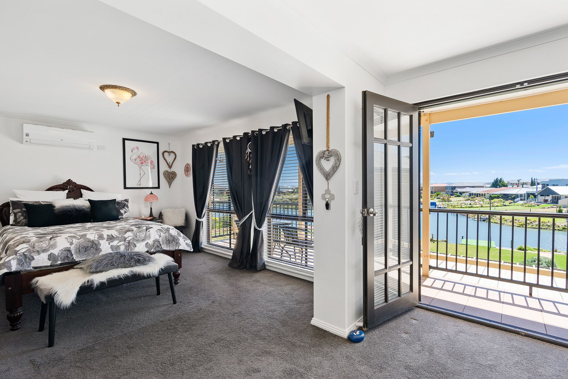 151 Excelsior Parade, Hindmarsh Island South Coast Realty