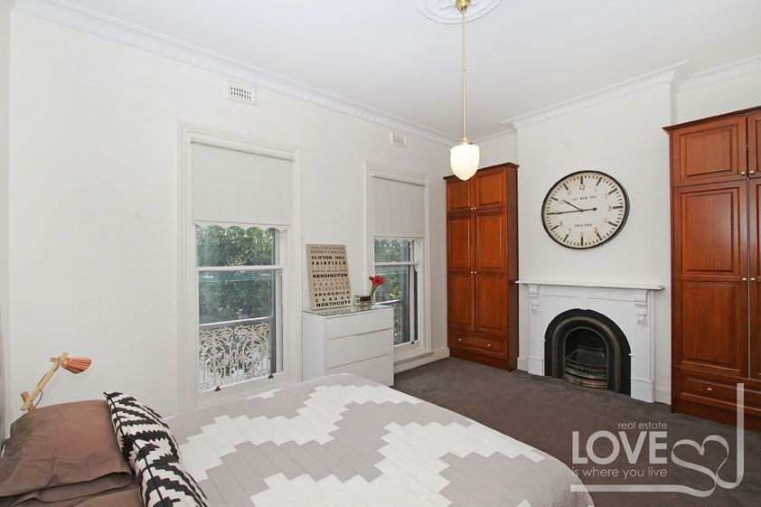 GRAND VICTORIAN TERRACE