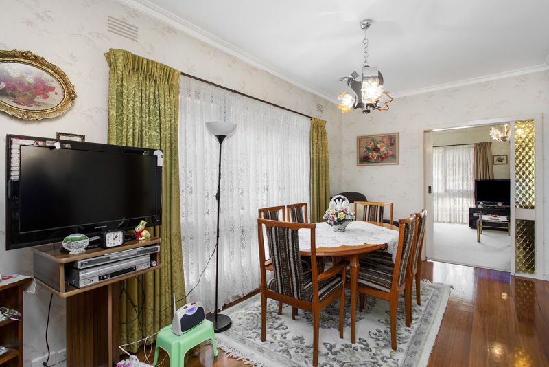 102 Creswick Street, Footscray - Thumbnail 4