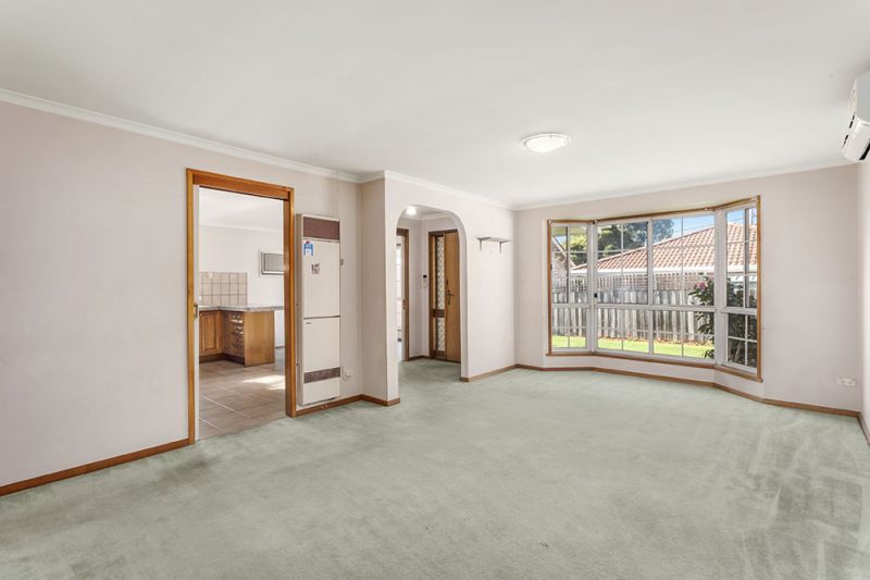 2/21 O'Shannassy Street, Essendon North - Thumbnail 2