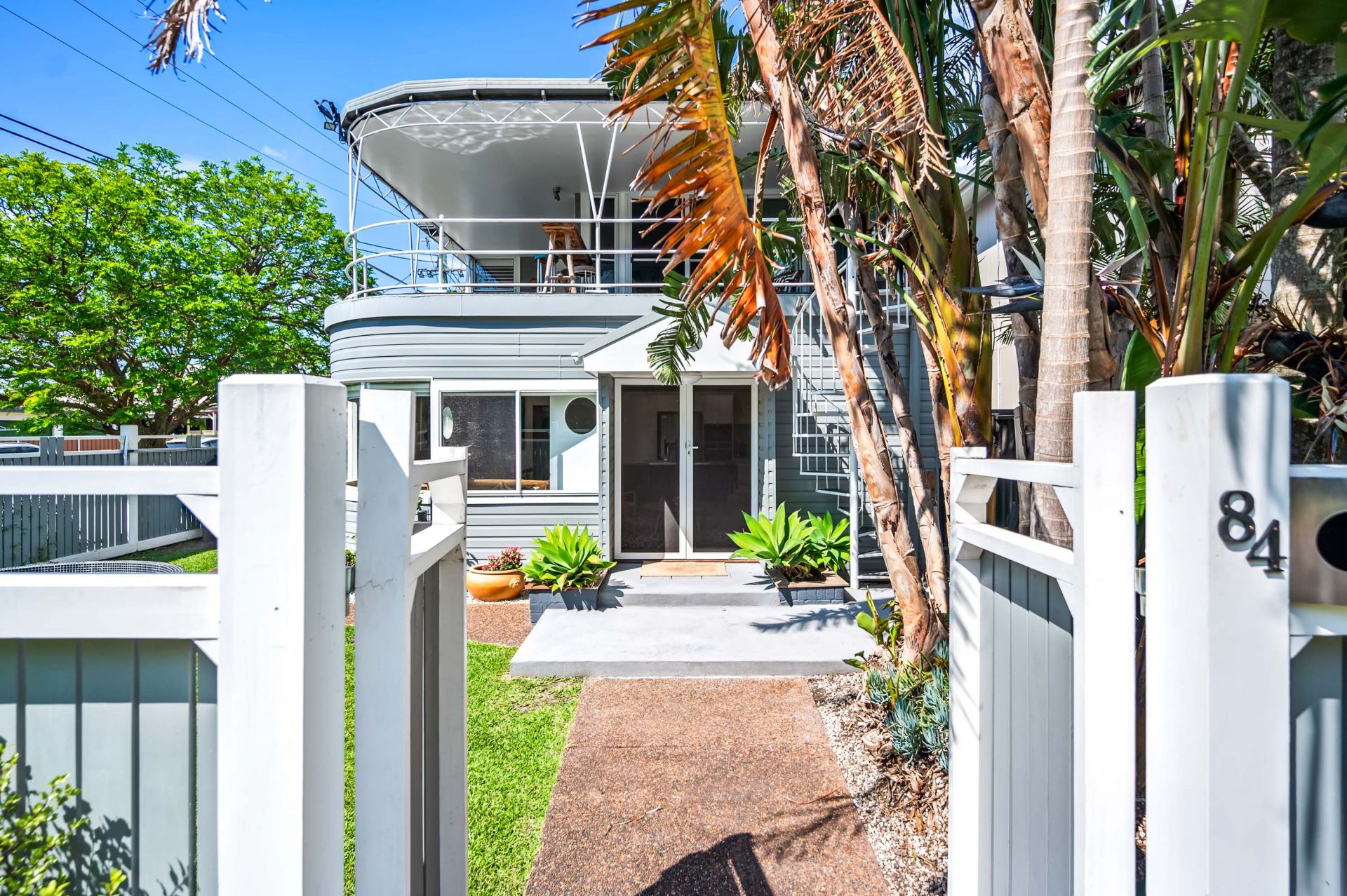 84 Soldiers Road, Pelican - Thumbnail 2