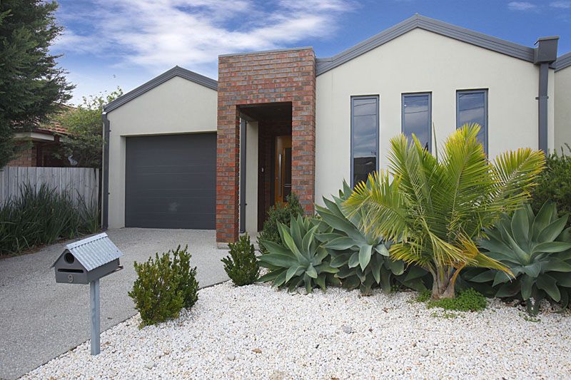 9 Davis Court, Altona Meadows - Thumbnail 2