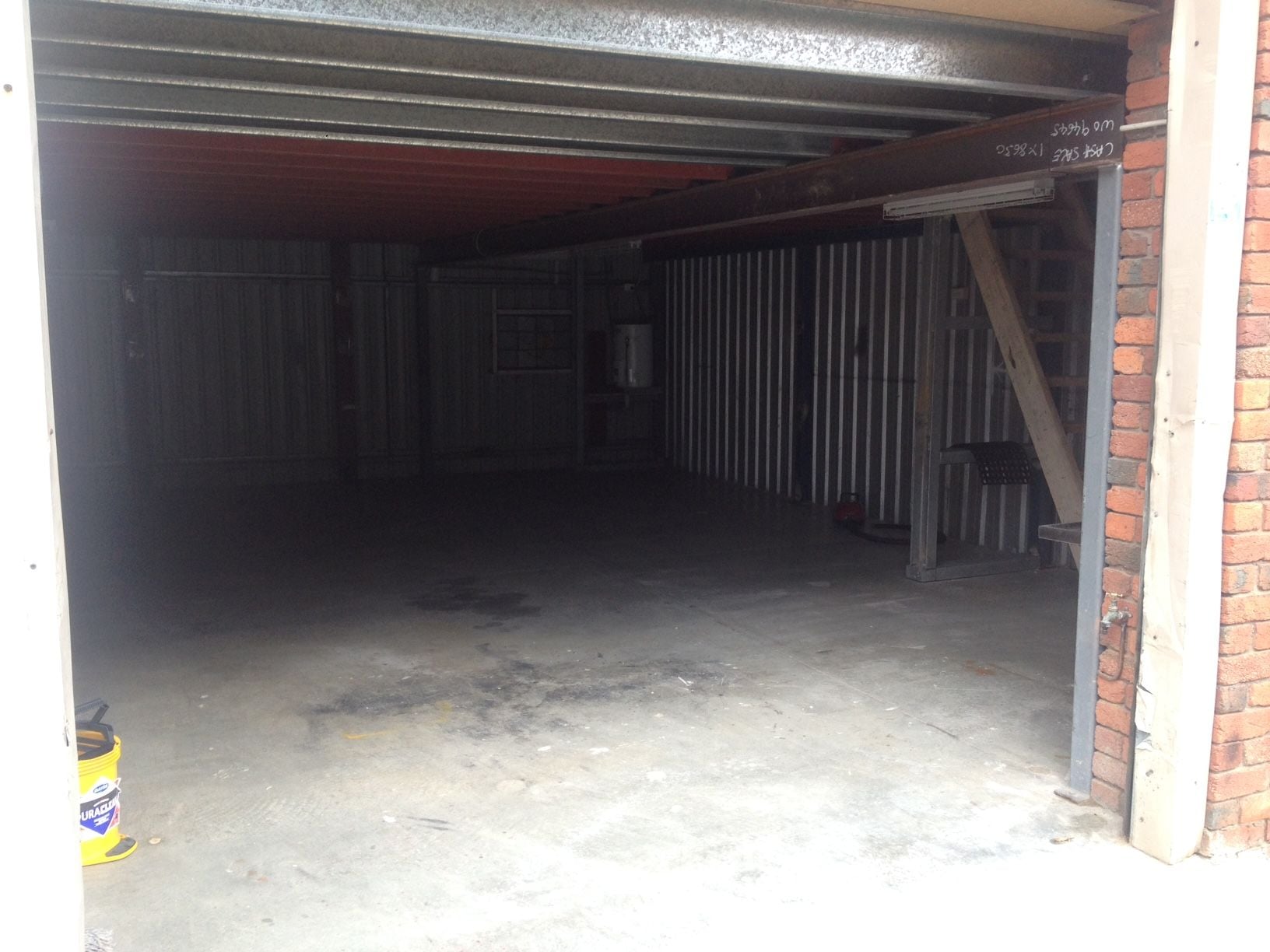 BUILDING AREA APPROX...120 SQM