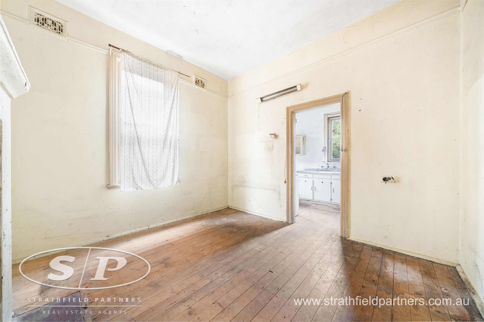 21 Angelo Street, Burwood, Burwood - Thumbnail 7
