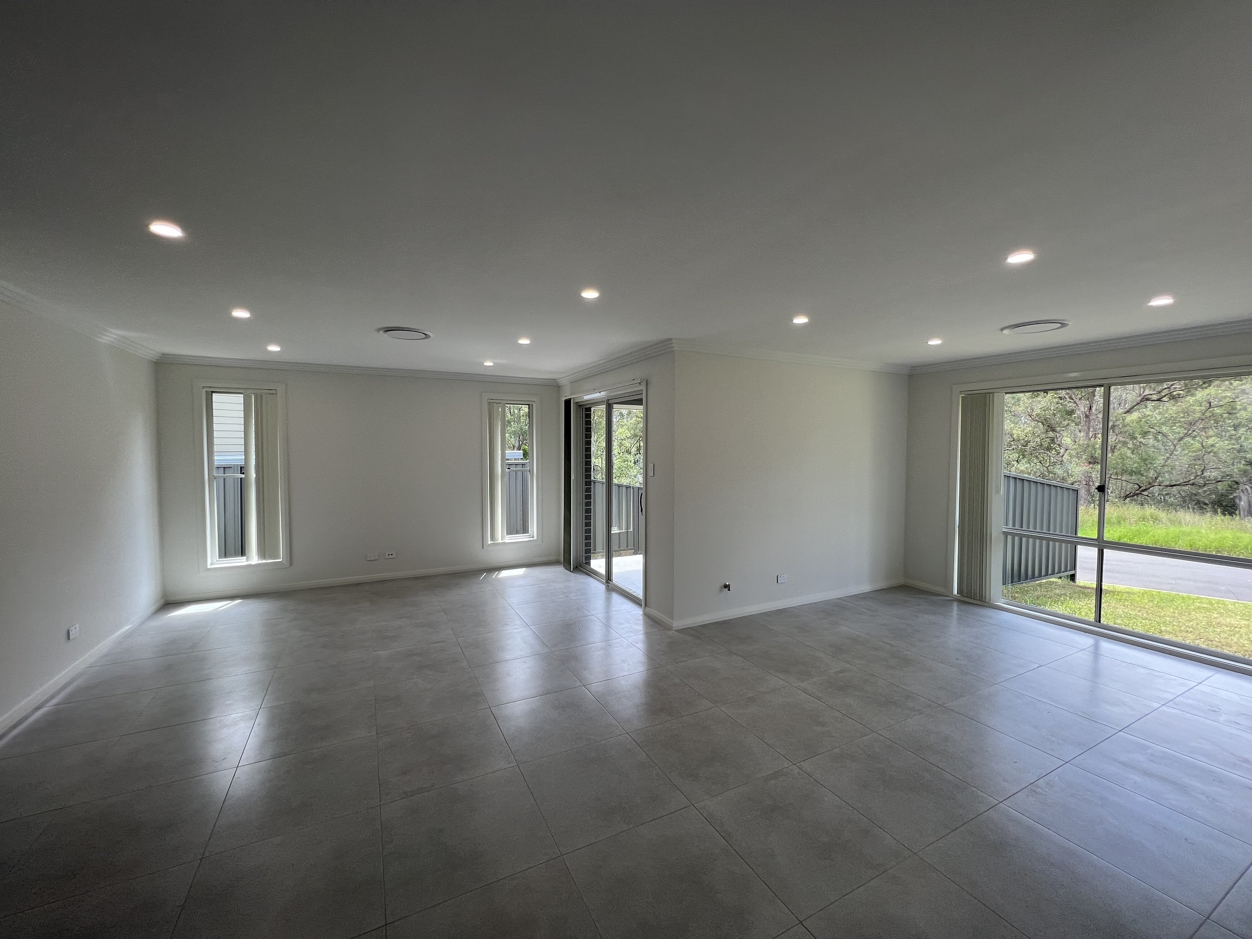 Real Estate For Lease 16 Kurrajong Crescent Tahmoor , NSW