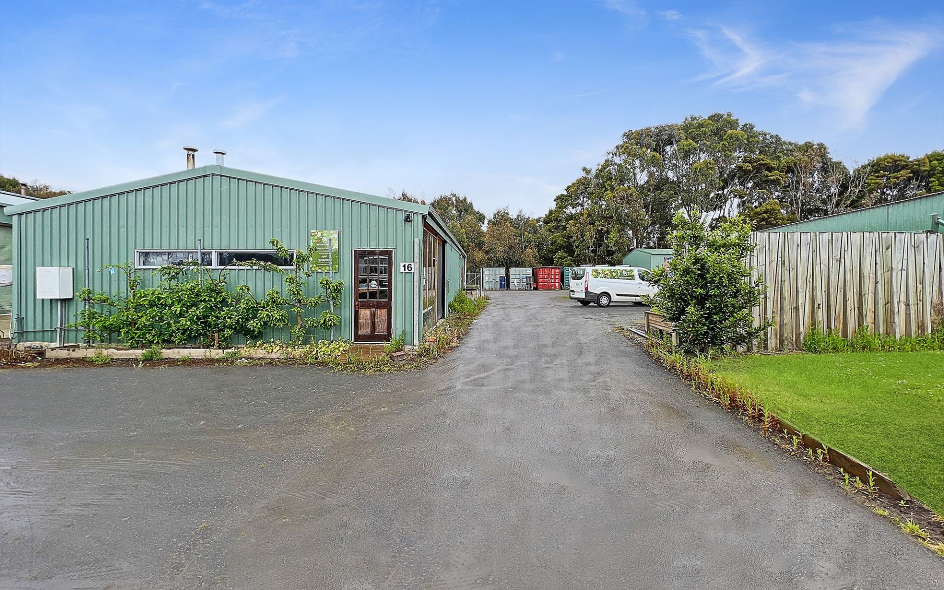 16 Oak Avenue, Apollo Bay - Thumbnail 3