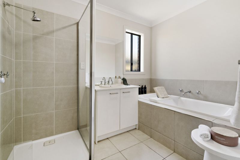 16 Recoil Drive, Doreen