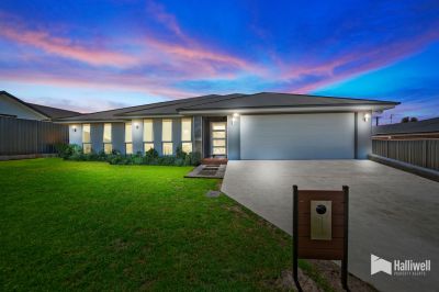 4
 
 
 
  
 
 
 3
 
 
 
  
 
 
 2
 
 
 
 
 
 
 
 11 Haven Drive, Shearwater TAS 7307, Shearwater - Thumbnail 3