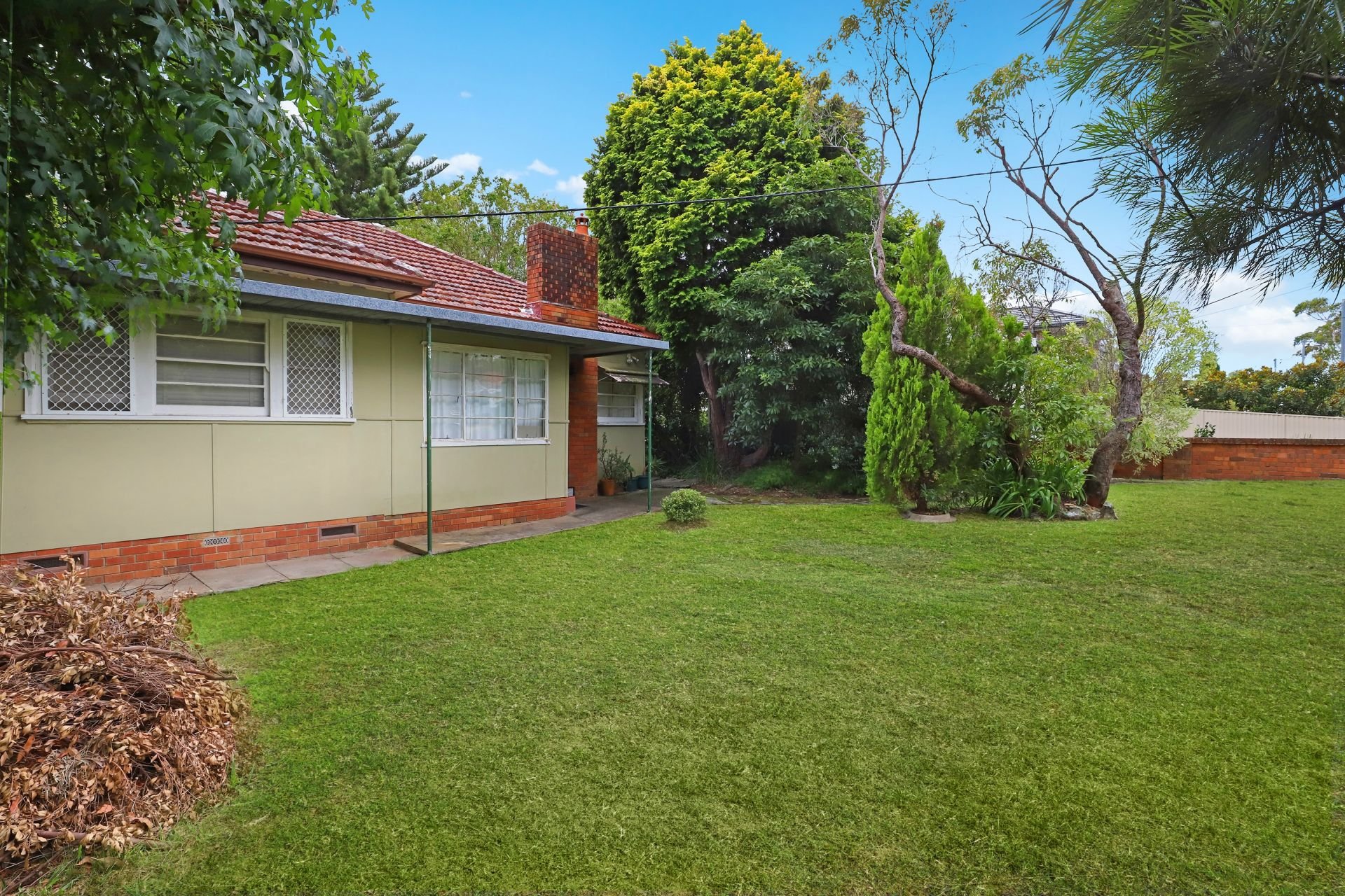 25 Chipilly Avenue, Engadine NSW 2233