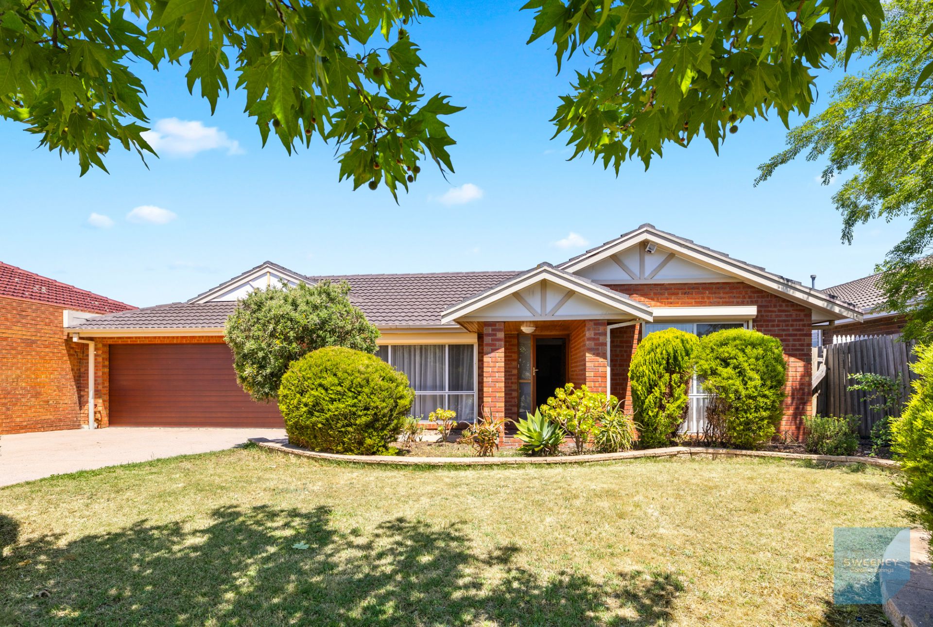 7 Cardigan Crescent, Taylors Lakes - Thumbnail 2