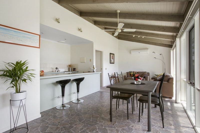 17 Arcturus Road Ocean Grove VIC, Ocean Grove - Thumbnail 3
