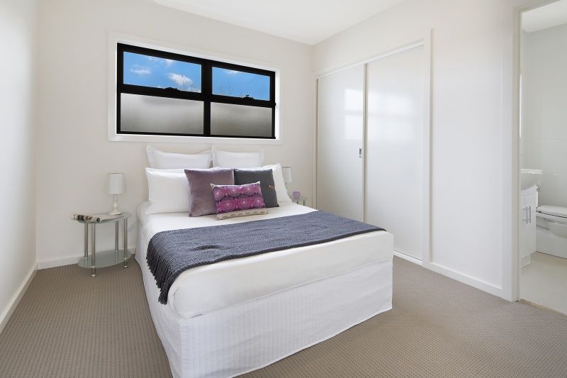 2 Stooke Street, Yarraville - Thumbnail 7