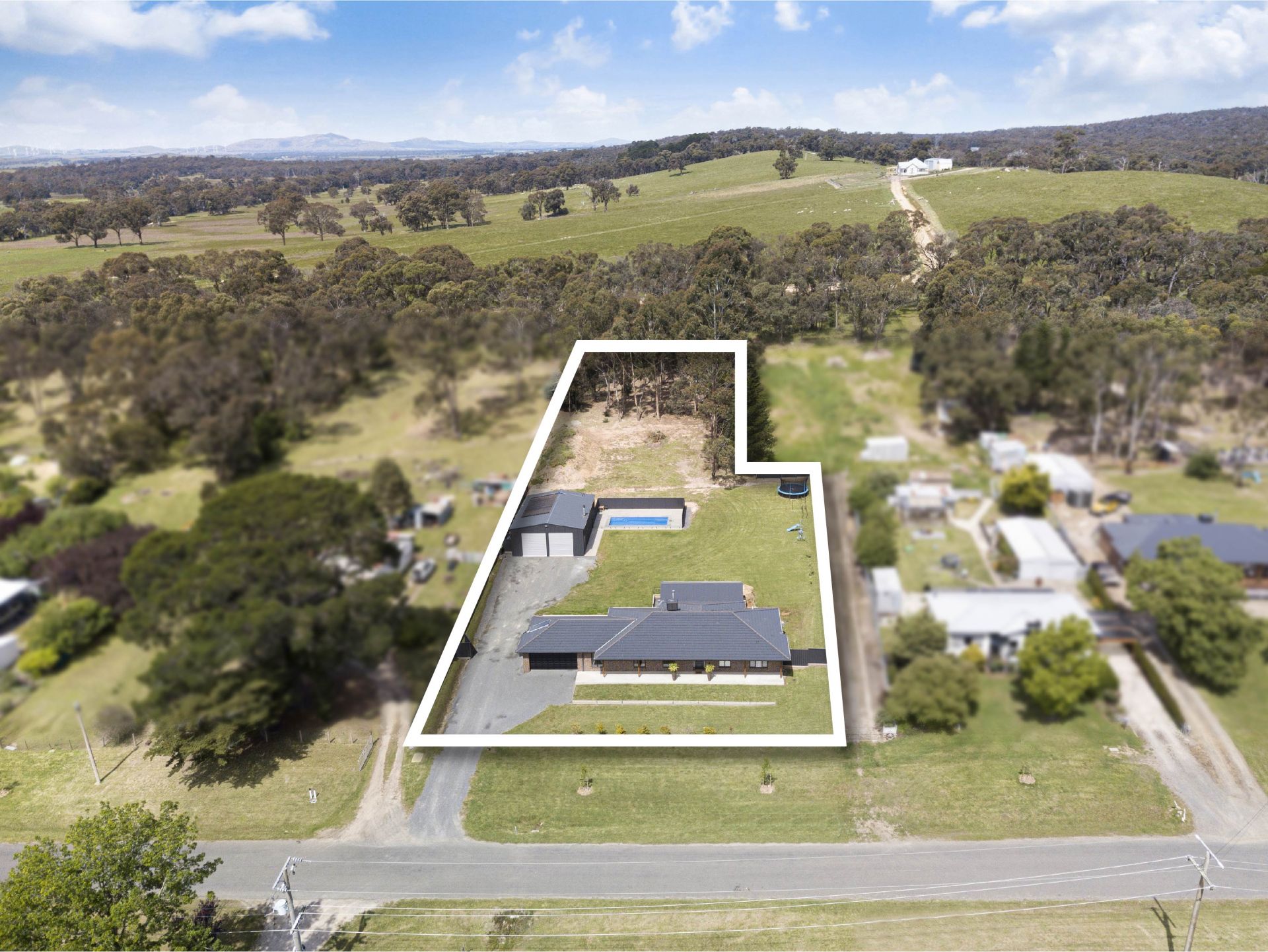 25 Olinda Street Beaufort VIC, Beaufort - Thumbnail 2
