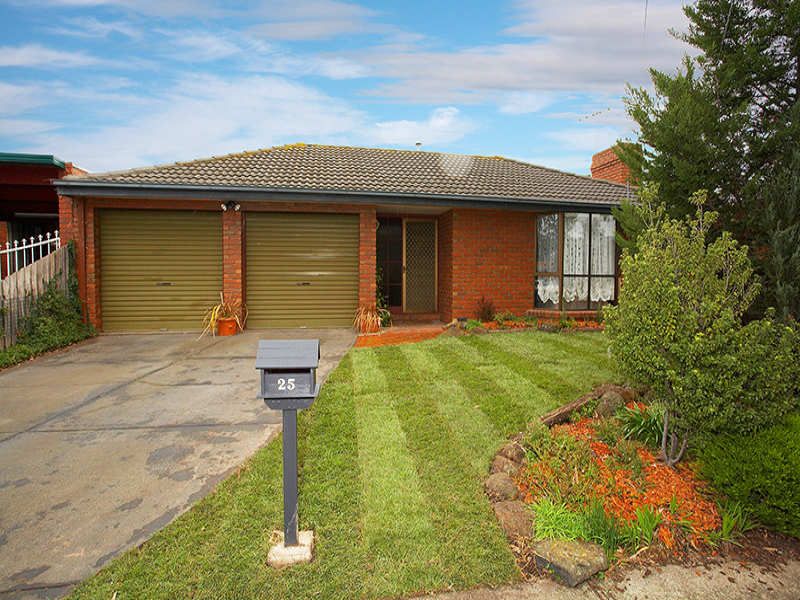 25 Lady Nelson Cresent, Altona Meadows - Thumbnail 2