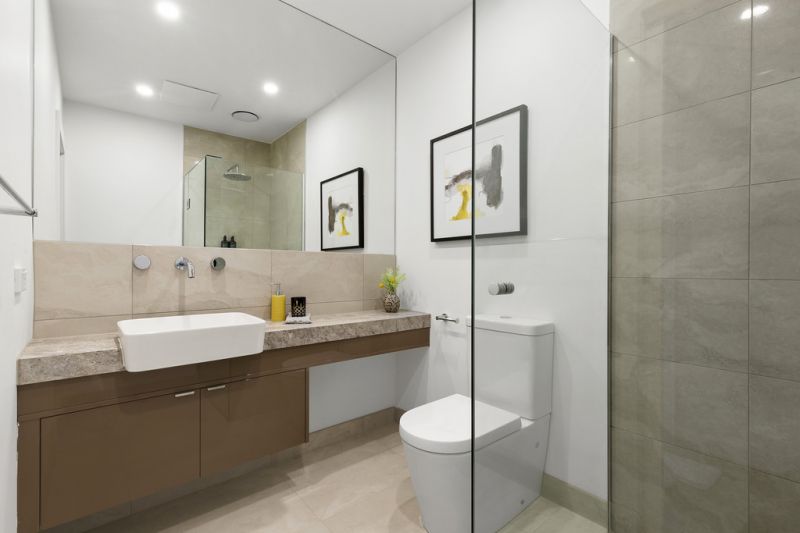 1 and 3/760 Elgar Road, Doncaster - Thumbnail 7