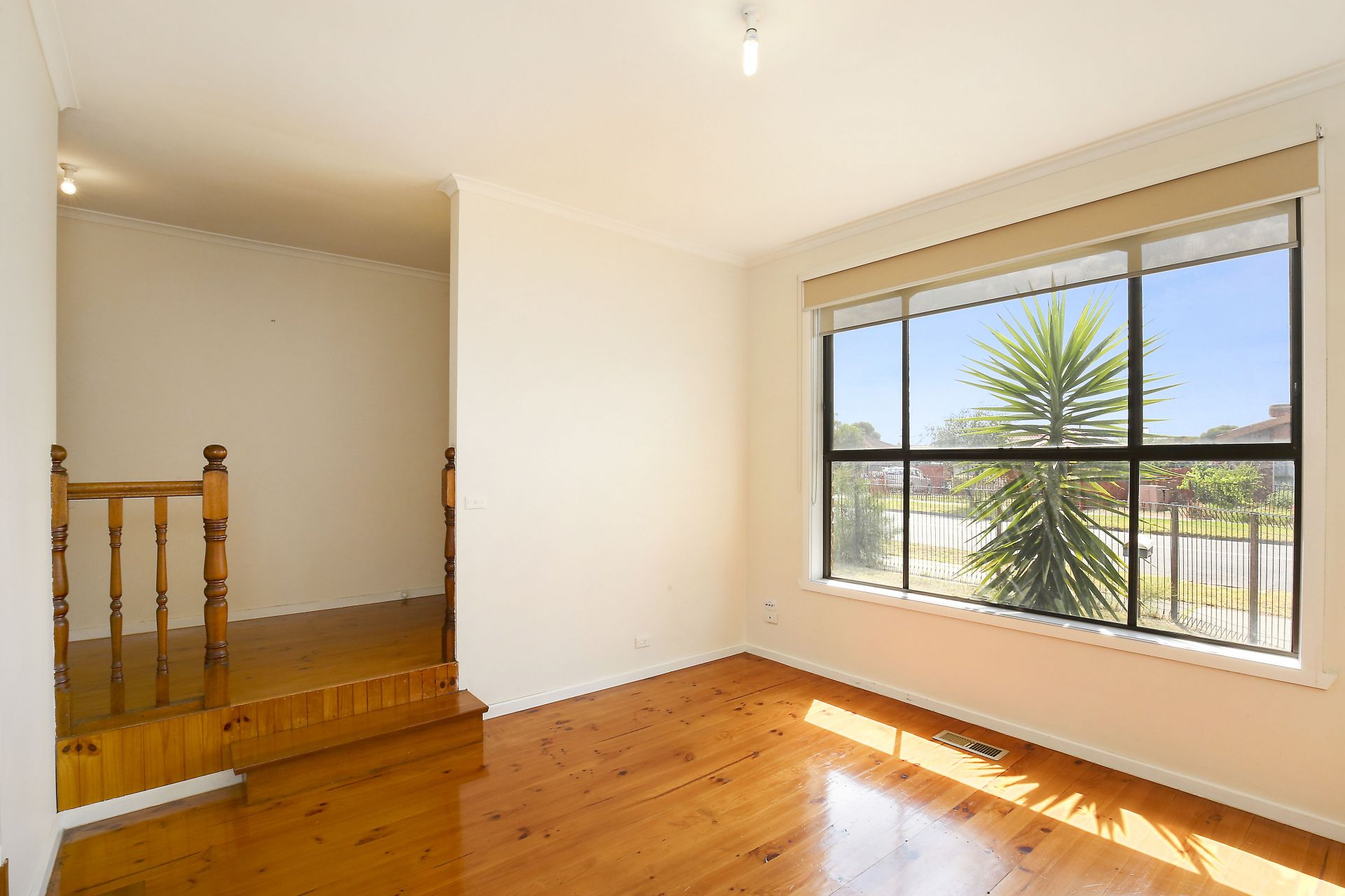 PERFECT LOCATION & PRICED TO PLEASE
