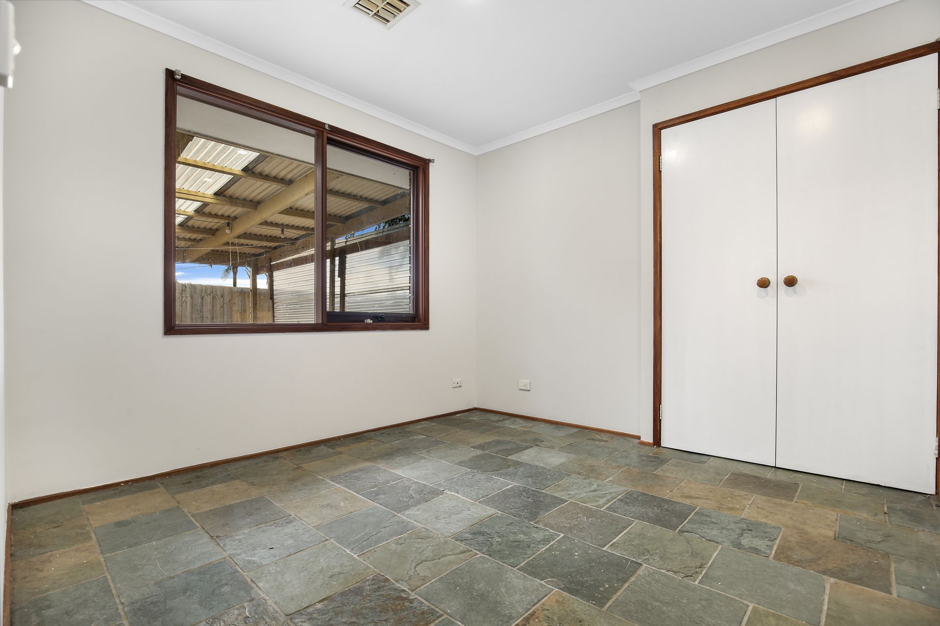 Spacious 4 bedroom Home!