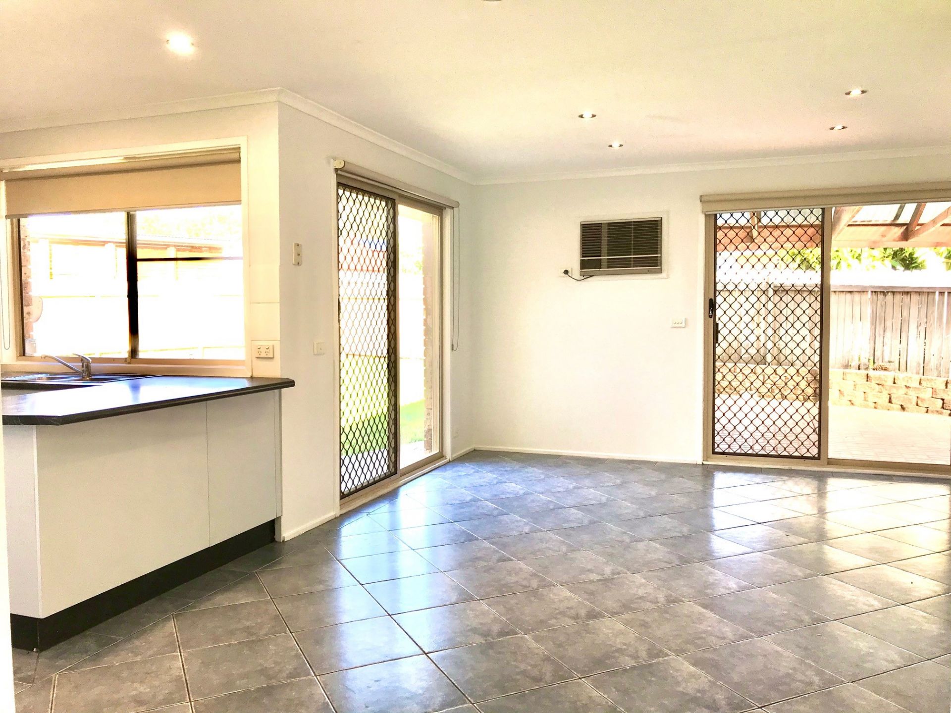 8 Brayton Close, Prestons Macquarie Real Estate