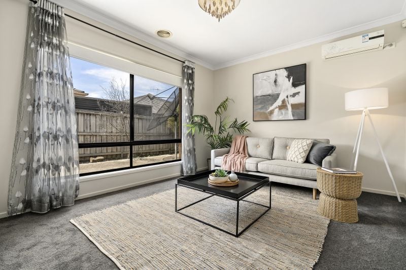 17 Prilep Heights, Lalor