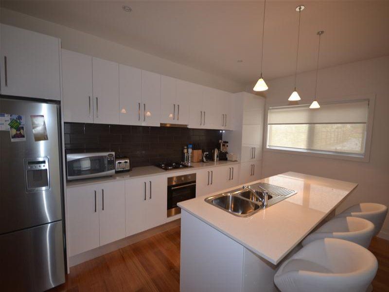 CONTEMPORARY LIVING AT ITS BEST