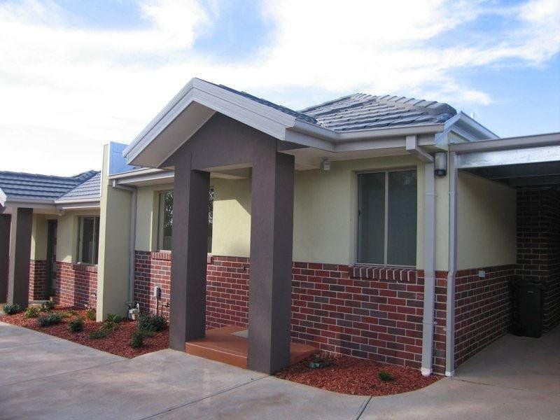 2/28 Maclagan Street, Reservoir