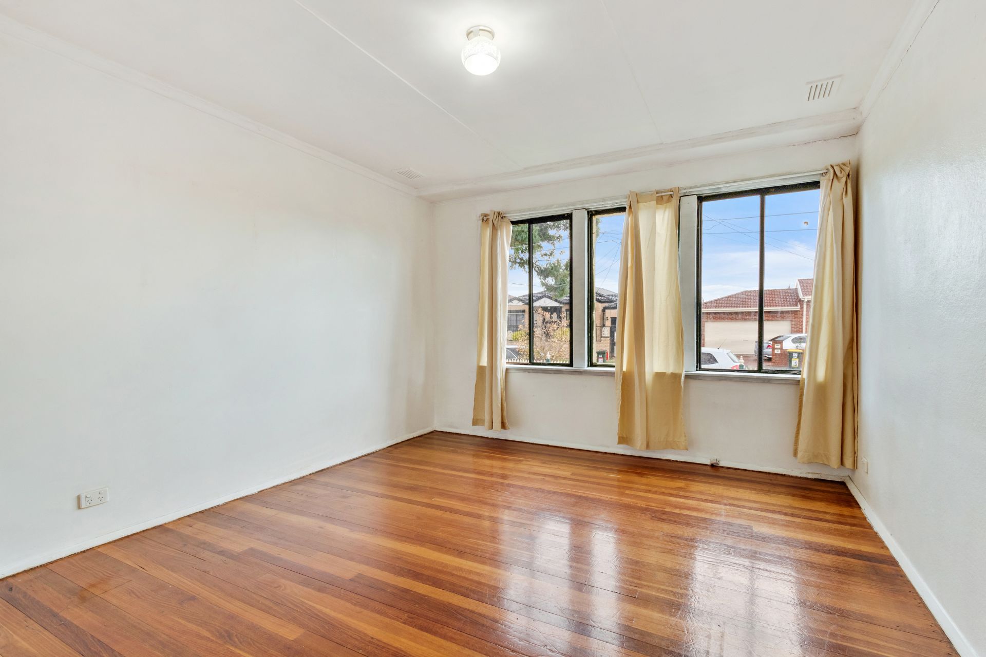 CHARMING THREE BEDROOM HOME