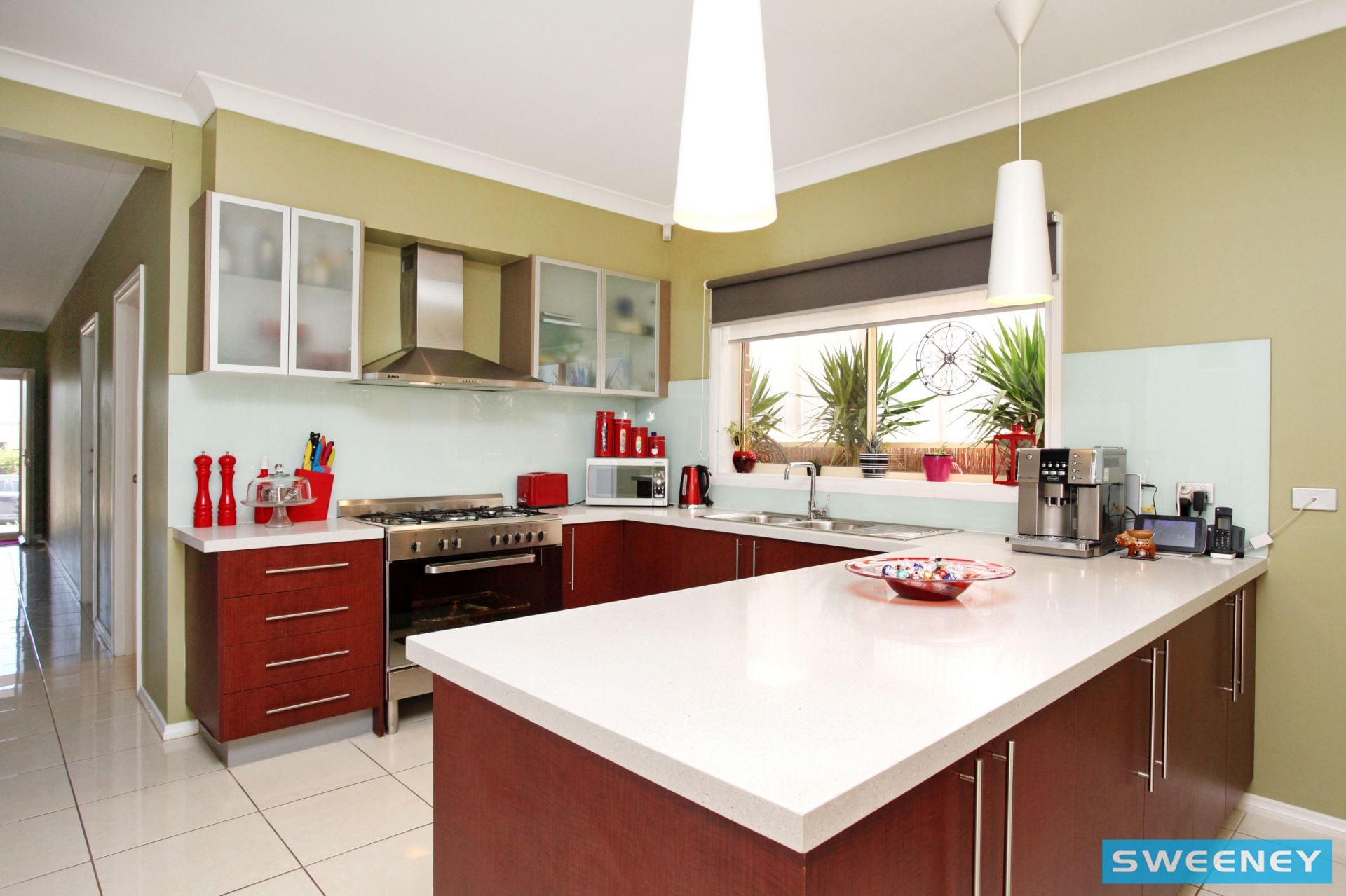 16 Hascombe Drive, Caroline Springs - Thumbnail 3