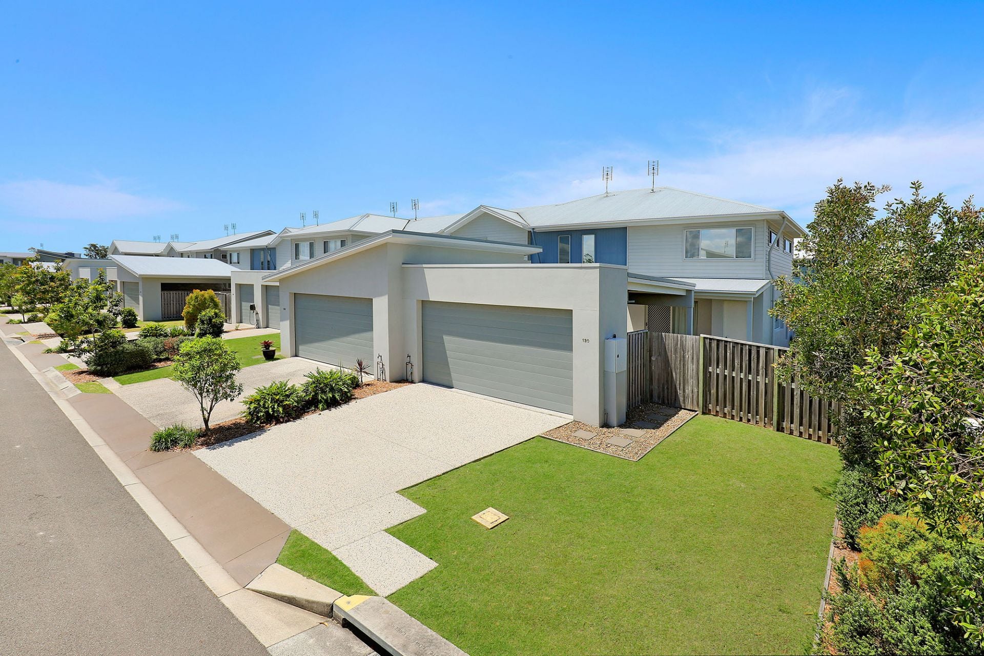 130 Paradise Circuit Maroochydore QLD, Maroochydore - Thumbnail 2