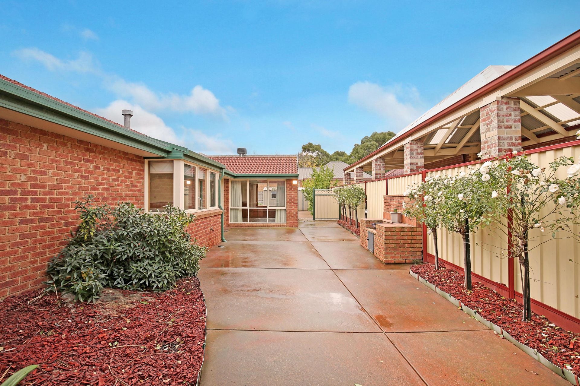 Lovely & Spacious Family Home