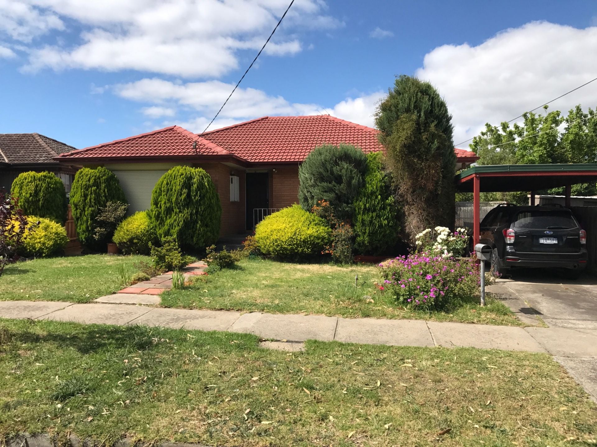 FAMILY HOME IN A PRIME LOCATION