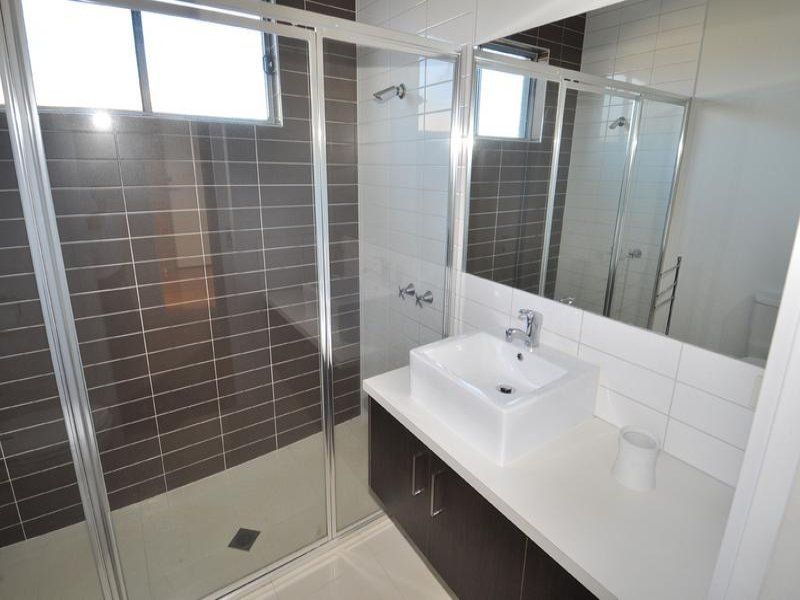 3 Croft Street, Caroline Springs - Thumbnail 8