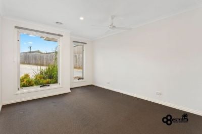 1/6 Oddy Street Drouin VIC, Drouin - Thumbnail 3