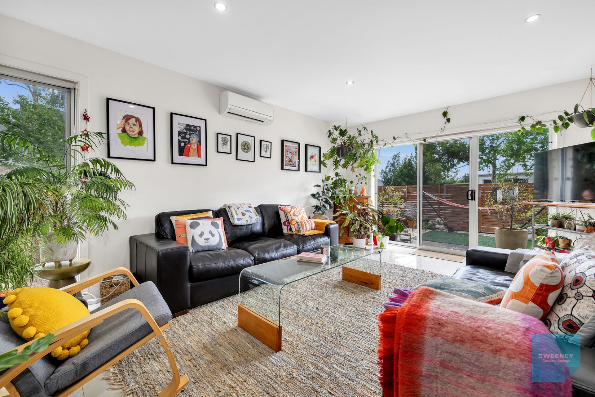6/5 Strathvea Lane, Caroline Springs - Thumbnail 8